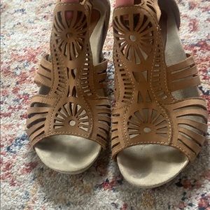 Wedge brown heels